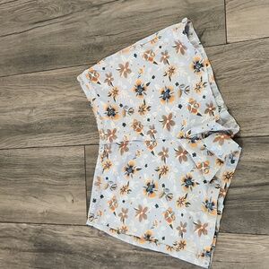 Aeropostale Floral High Rise Shorts Size4